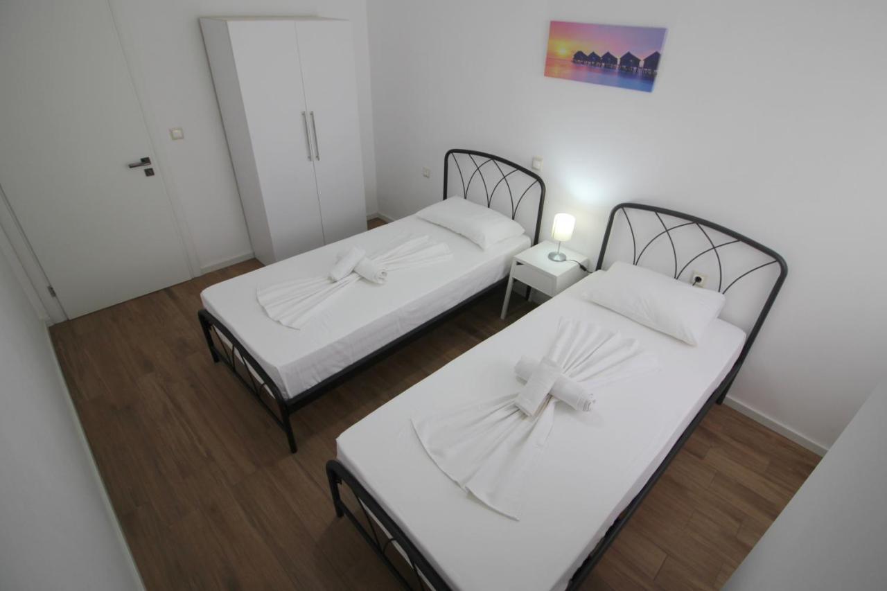 Nefeli Apartments Sarandë Eksteriør billede