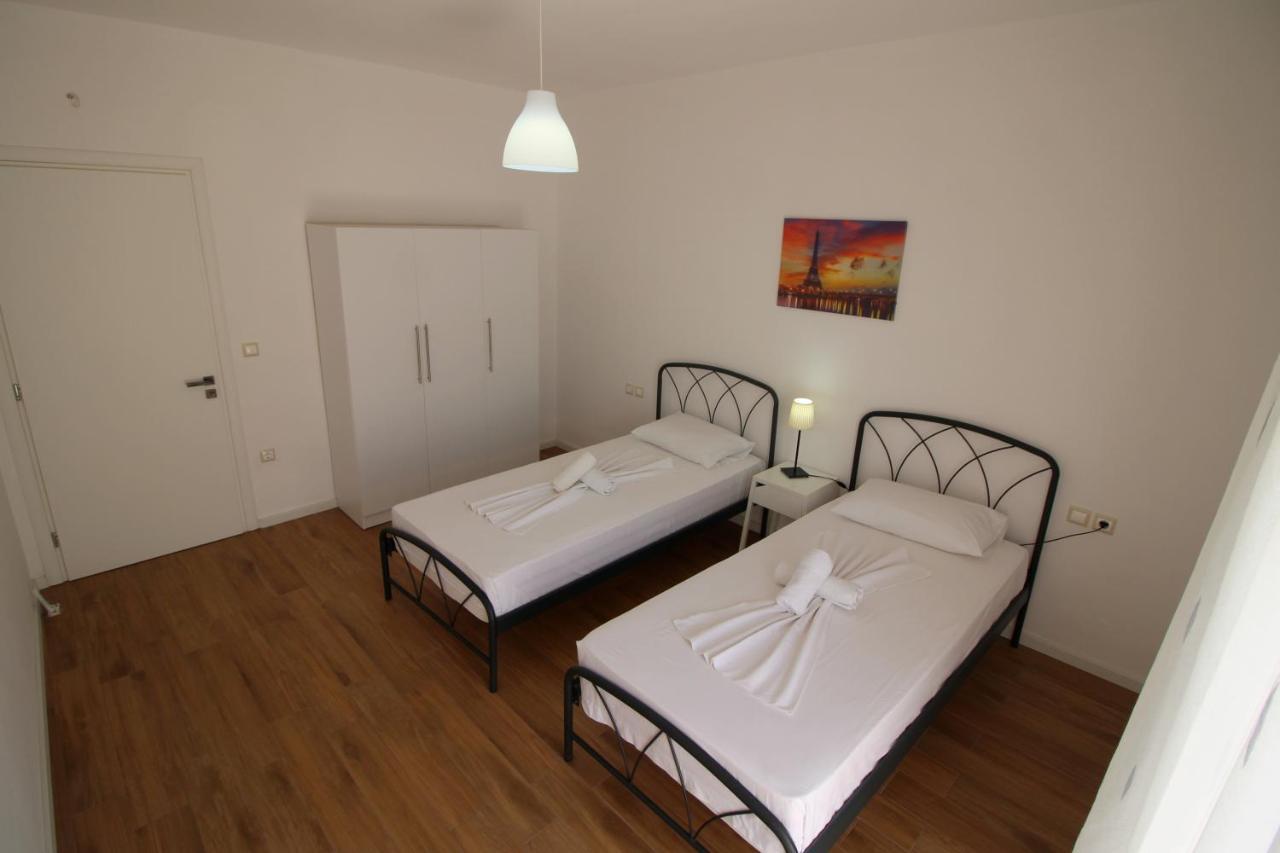 Nefeli Apartments Sarandë Eksteriør billede
