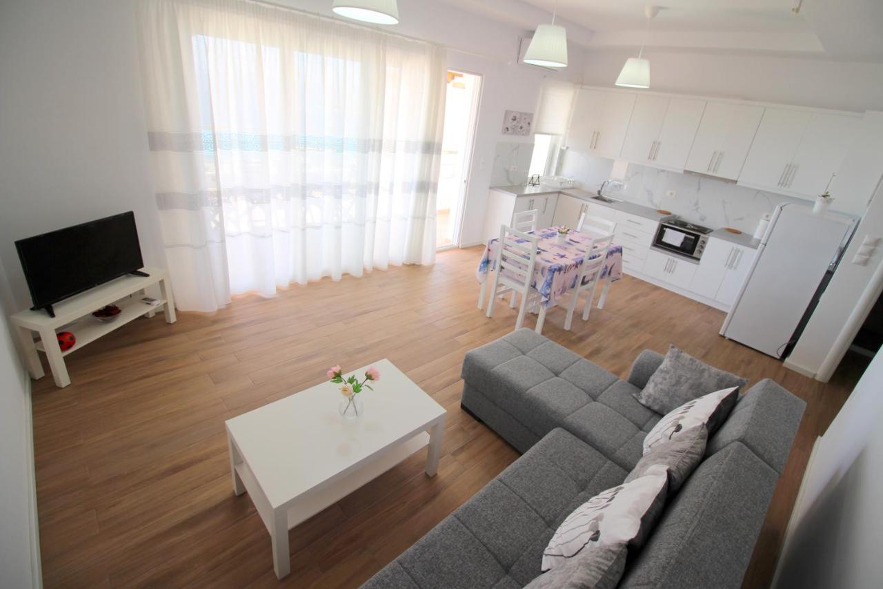 Nefeli Apartments Sarandë Eksteriør billede