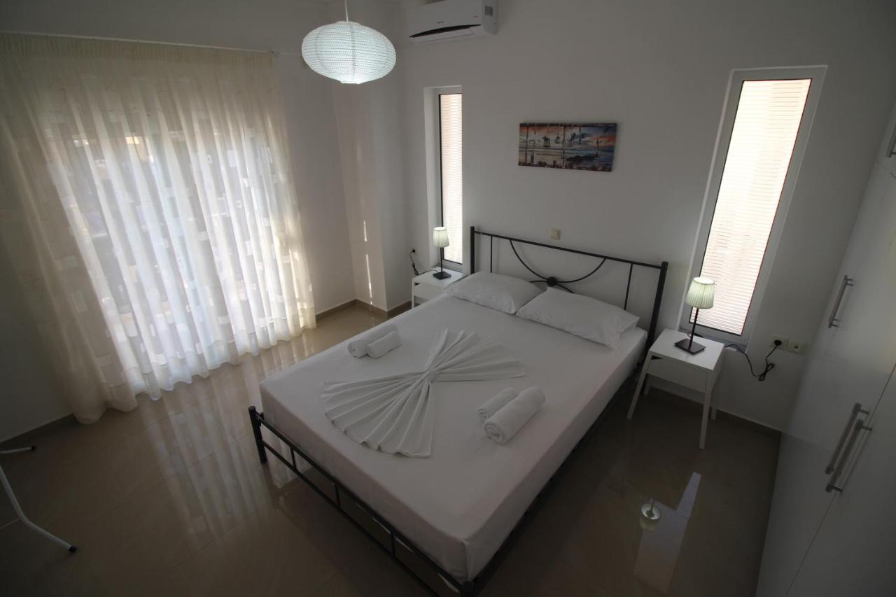 Nefeli Apartments Sarandë Eksteriør billede